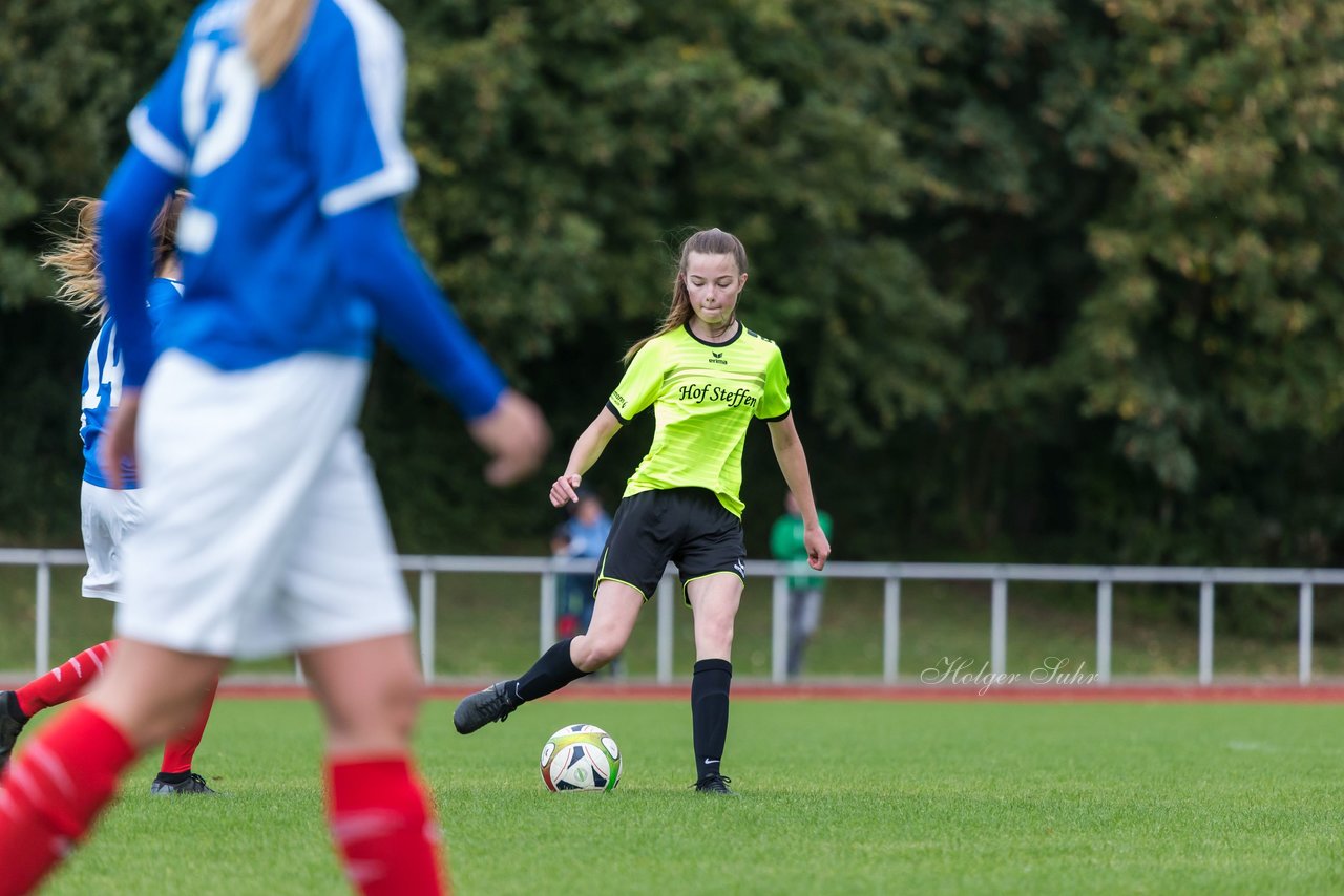 Bild 150 - B-Juniorinnen TSV Schoenberg - Holstein Kiel : Ergebnis: 0:23